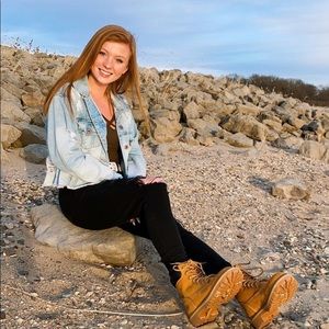 Meet your Posher, Haley